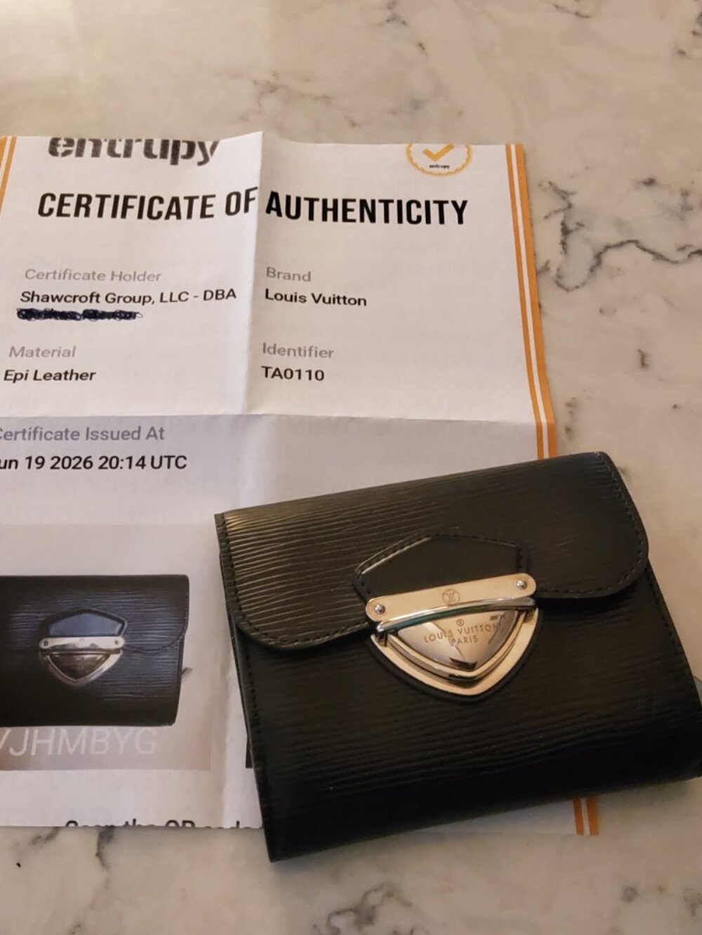 Like New Louis Vuitton Epi Leather and Silver Black Wallet with COA